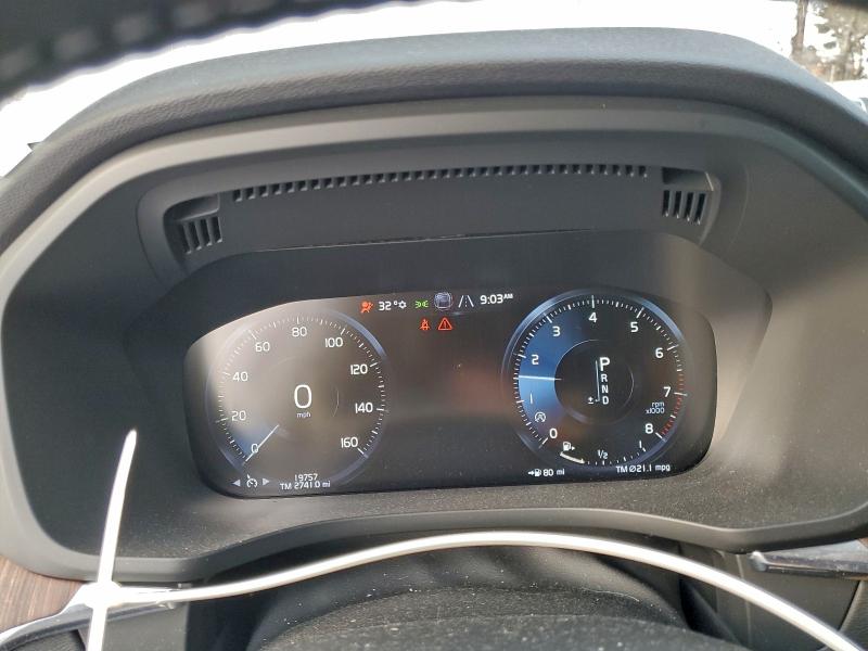 VOLVO XC60 T5 MOMENTUM 2021