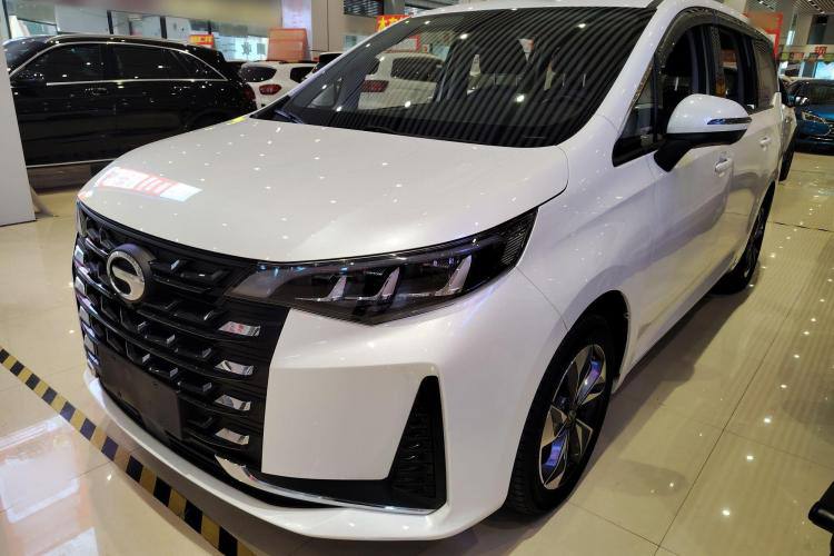GAC Trumpchi M6 2021