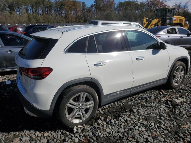 MERCEDES-BENZ GLA 250 4MATIC 2022
