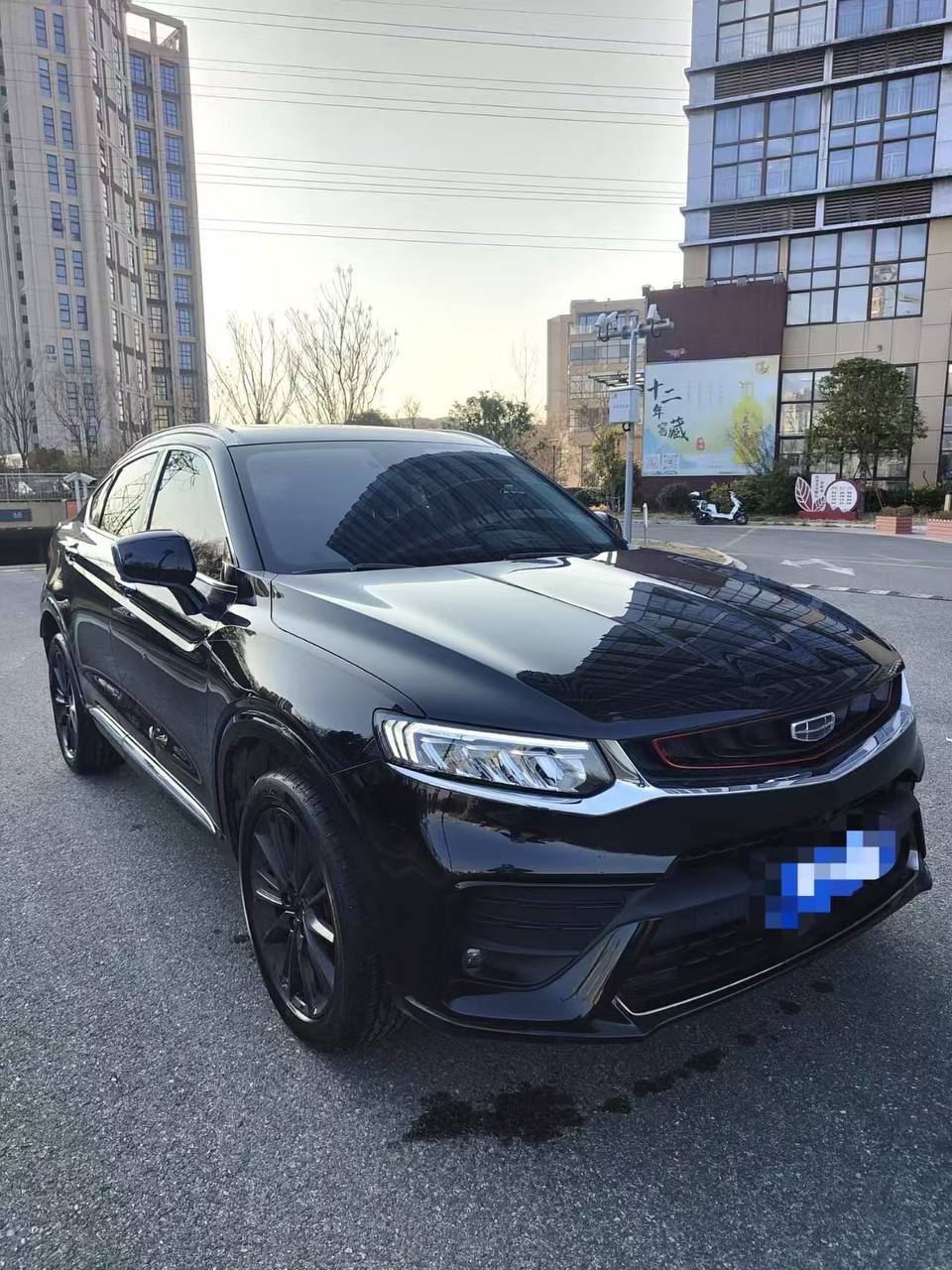 Geely Tugella 2021