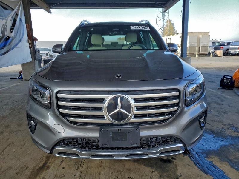 MERCEDES-BENZ GLB 250 2024