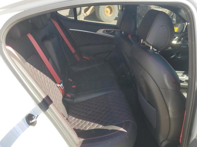 GENESIS G70 BASE 2022