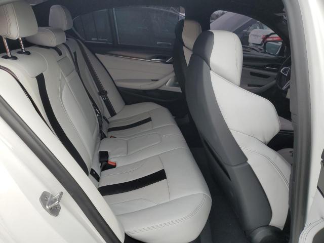 BMW M5 2021