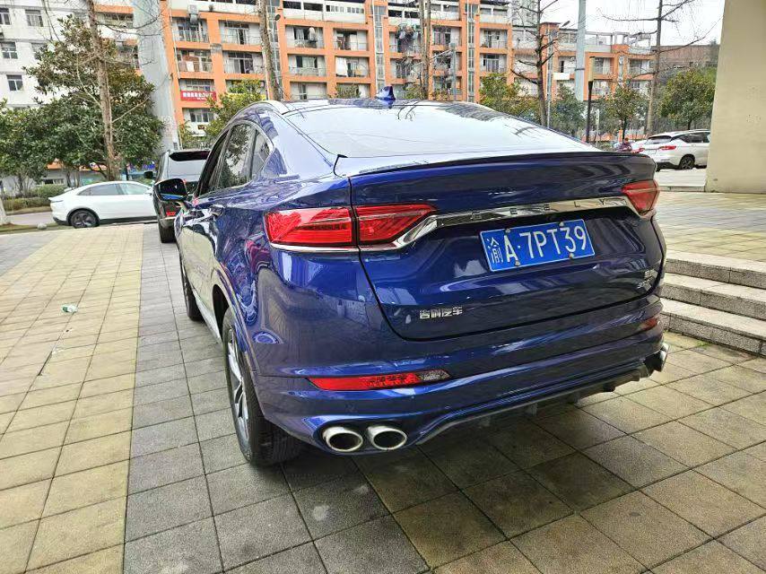 Geely Tugella 2020