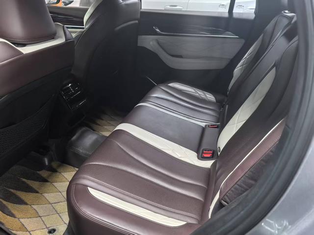 Geely Xingyue L 2021