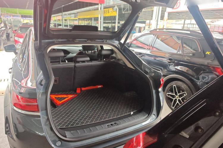Geely Tugella S 2021