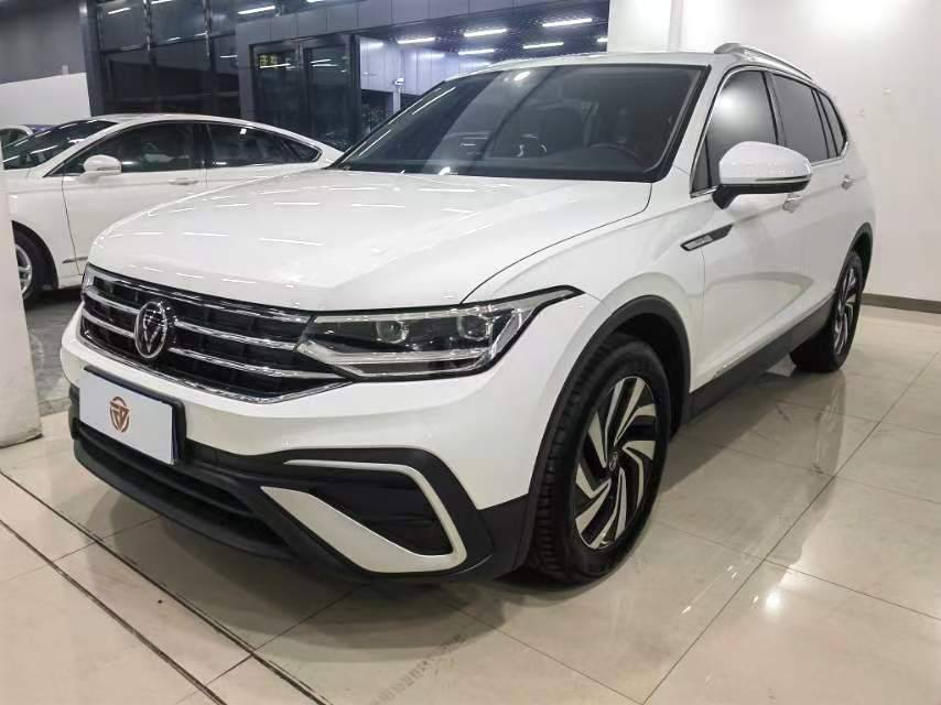 Volkswagen Tiguan L 2023