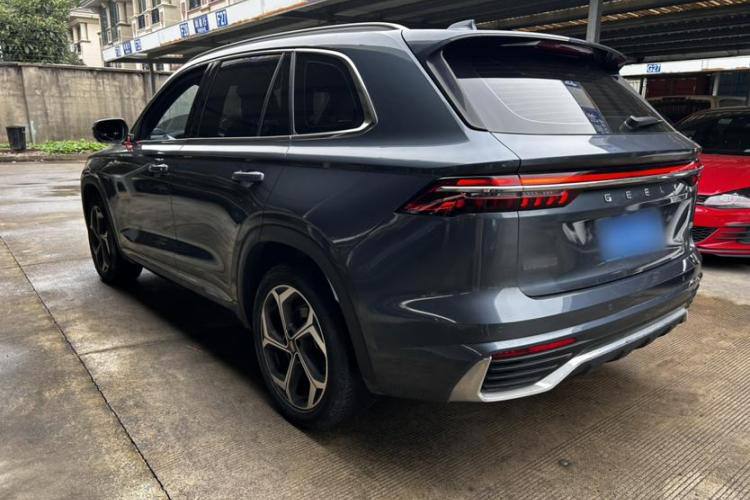 Geely Xingyue L 2021