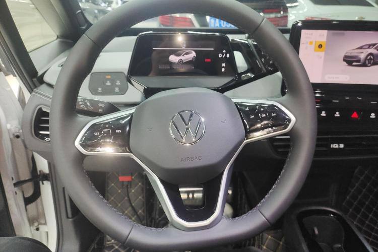 VOLKSWAGEN ID.3 2024