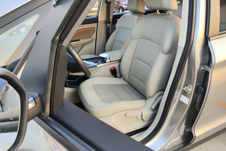 Geely Jiaji 2021