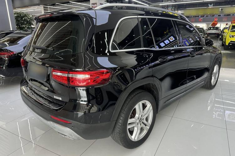 MERCEDES-BENZ GLB 180 2020