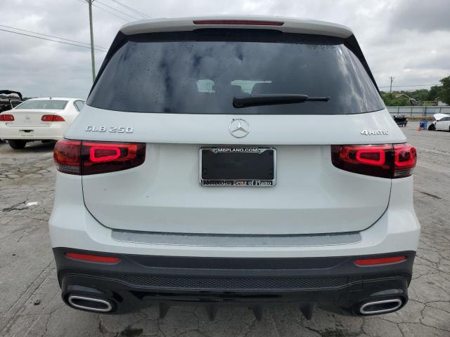 MERCEDES-BENZ GLB 250 4MATIC 2022