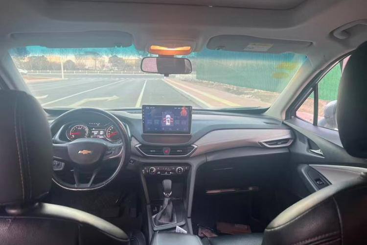 CHEVROLET ORLANDO 2018