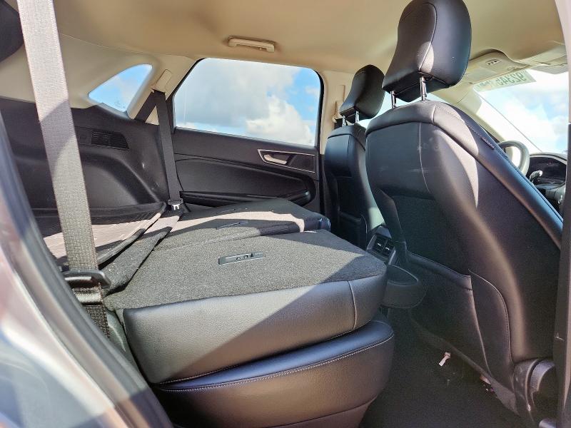 FORD EDGE SEL 2022