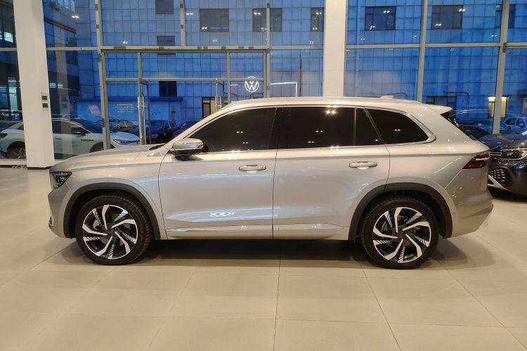 Geely Monjaro 2021