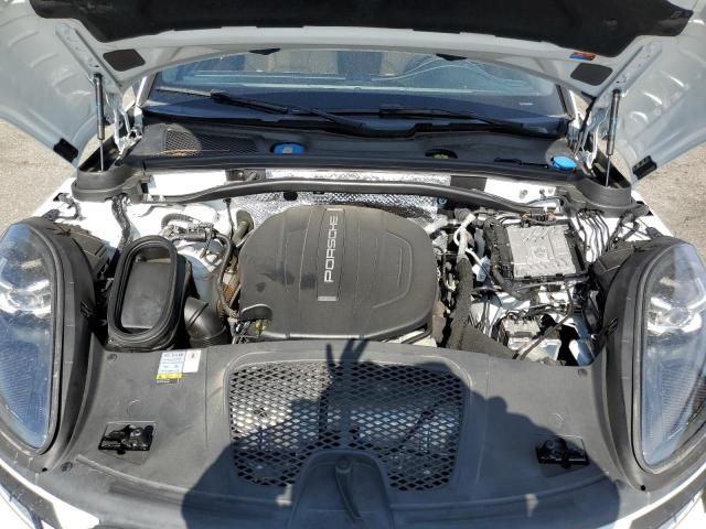 PORSCHE MACAN 2021