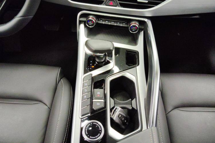 Geely Tugella ePro Yaoxinger 2021