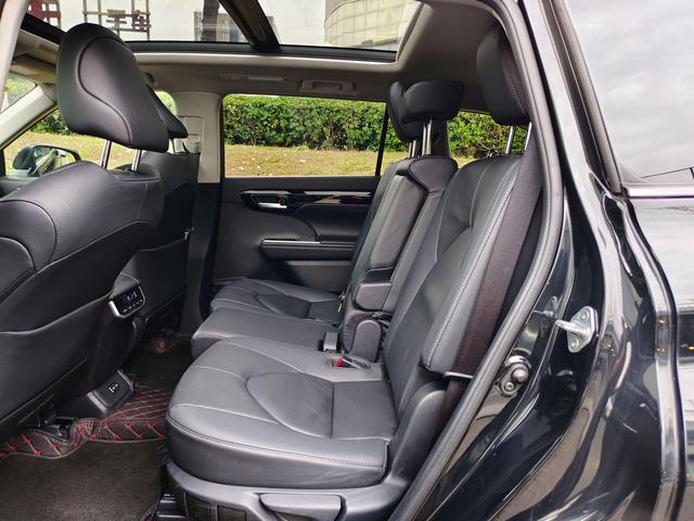 TOYOTA HIGHLANDER 380T Supreme Edition 2022