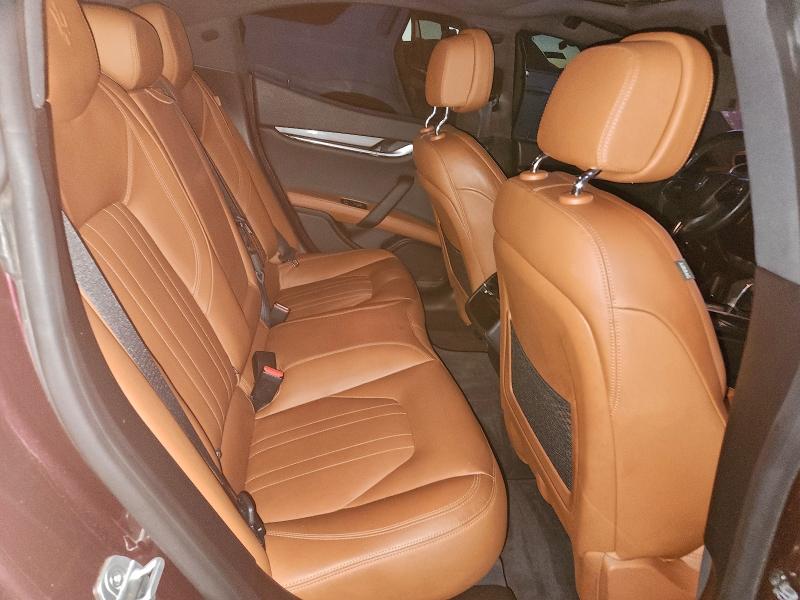 MASERATI GHIBLI 2015