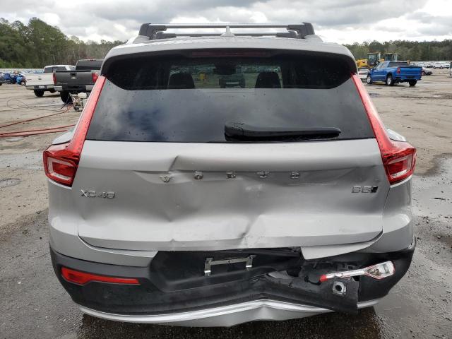 VOLVO XC40 PLUS 2023