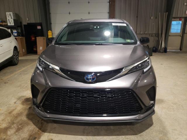 TOYOTA SIENNA XSE 2022