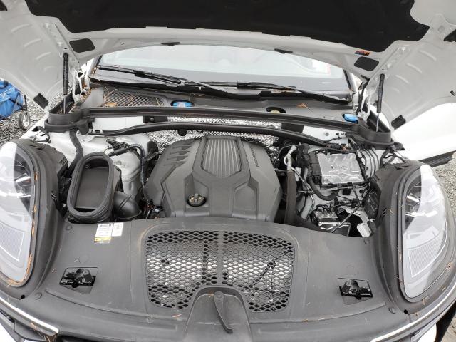 PORSCHE MACAN BASE 2023