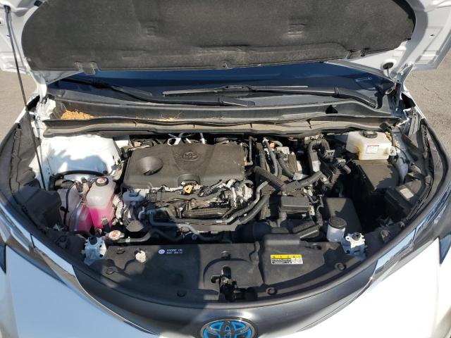 TOYOTA SIENNA XLE 2024