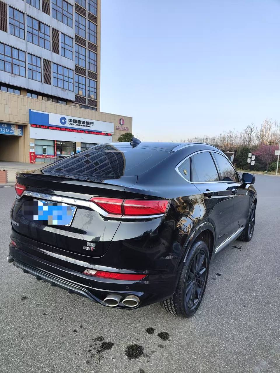 Geely Tugella 2021