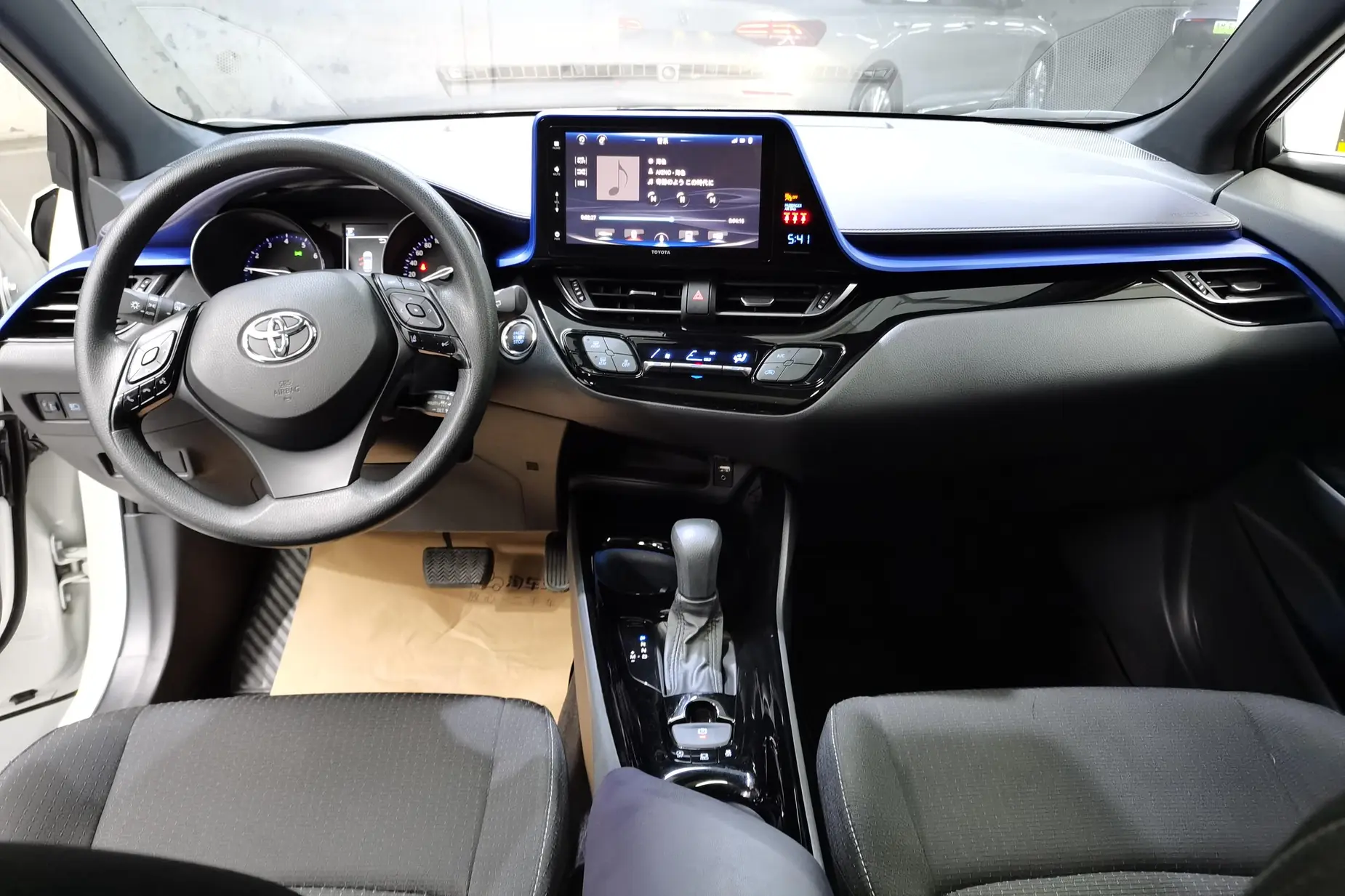 TOYOTA C-HR 2020