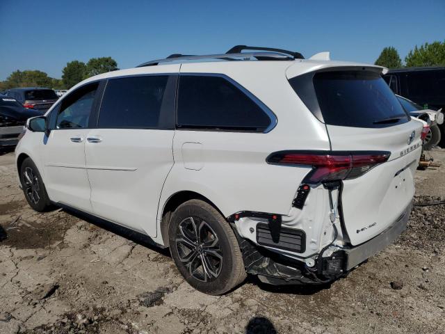 TOYOTA SIENNA LIMITED 2025