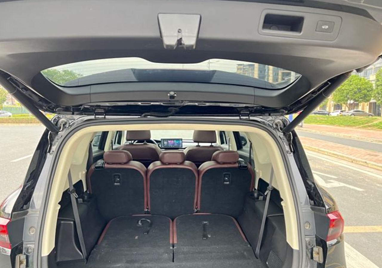 Geely Haoyue 2022