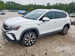 VOLKSWAGEN TAOS SE 2022