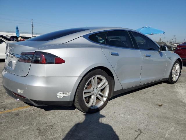 TESLA MODEL S 2013