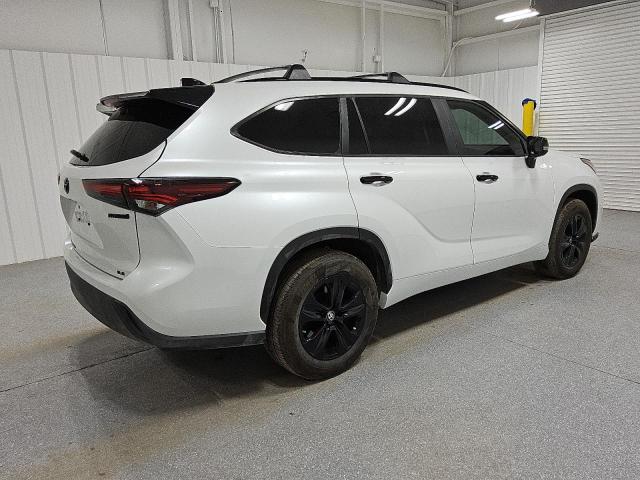 TOYOTA HIGHLANDER HYBRID XLE 2024