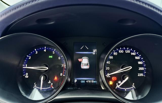 TOYOTA C-HR 2021