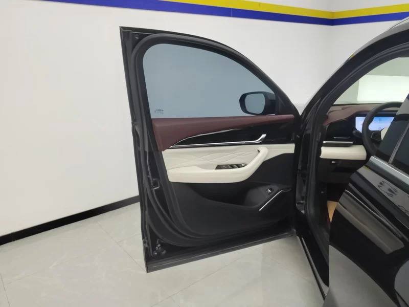 Geely Monjaro 2022
