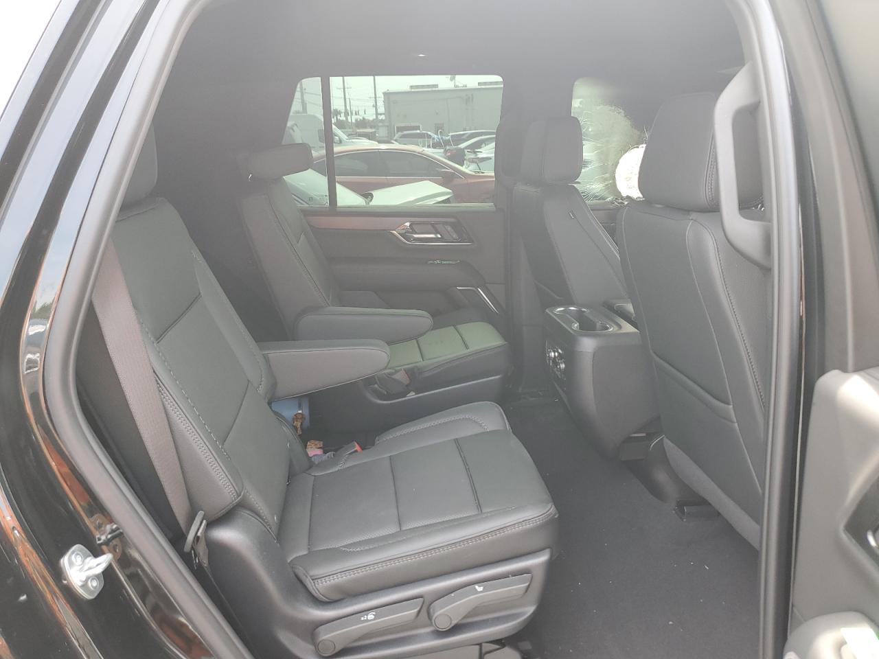 GMC YUKON DENALI 2025