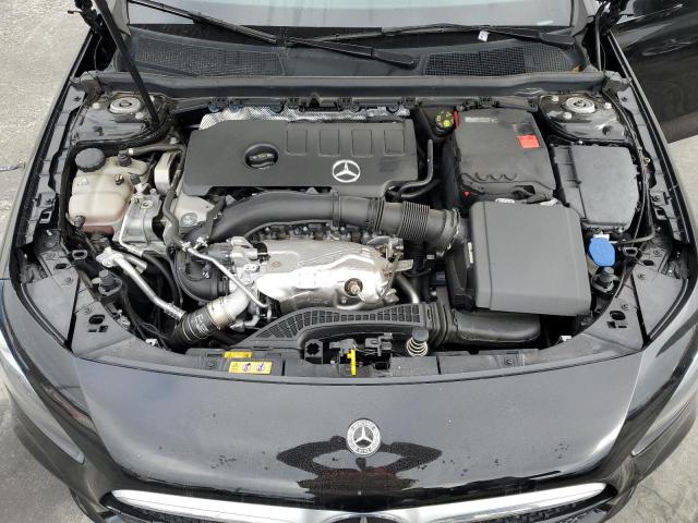 MERCEDES-BENZ A 220 2020