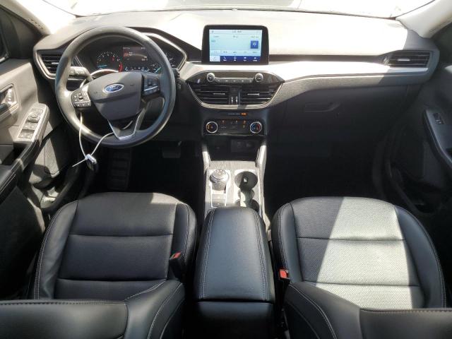 FORD ESCAPE SEL 2022