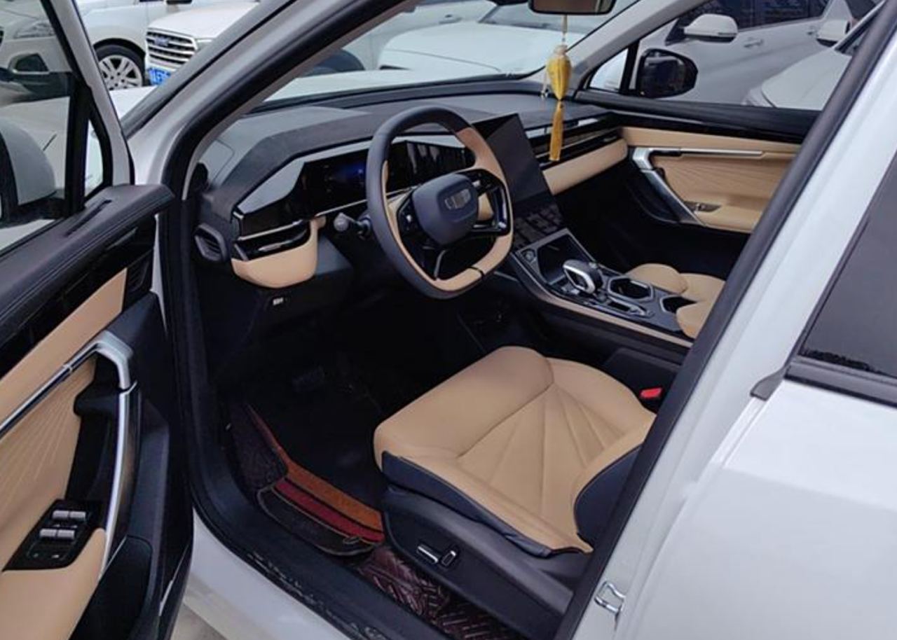 GEELY BOYUE L 2023
