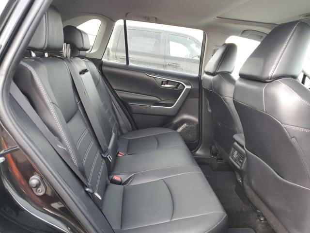 TOYOTA RAV4 XLE 2023