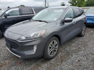 FORD ESCAPE SEL 2022