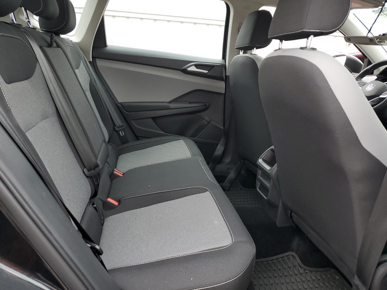 VOLKSWAGEN TAOS S 2022