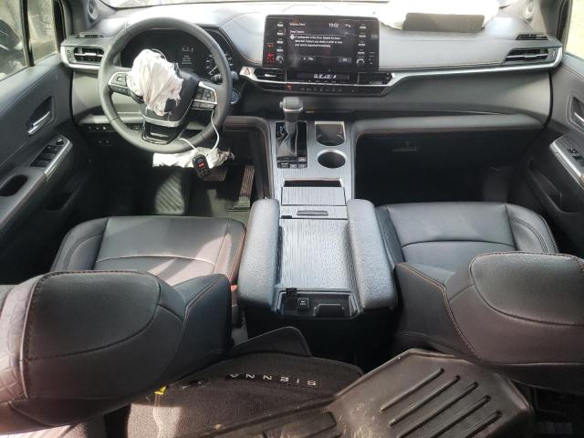TOYOTA SIENNA XSE 2023