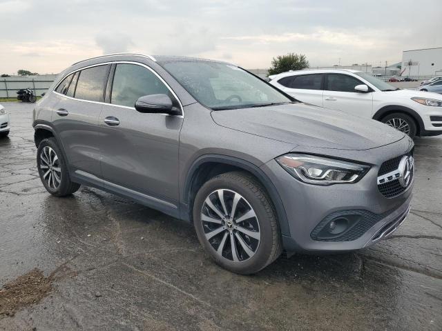 MERCEDES-BENZ GLA 250 4MATIC 2020