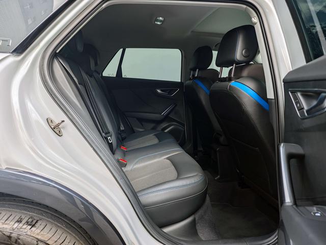 AUDI Q2L e-tron 2019