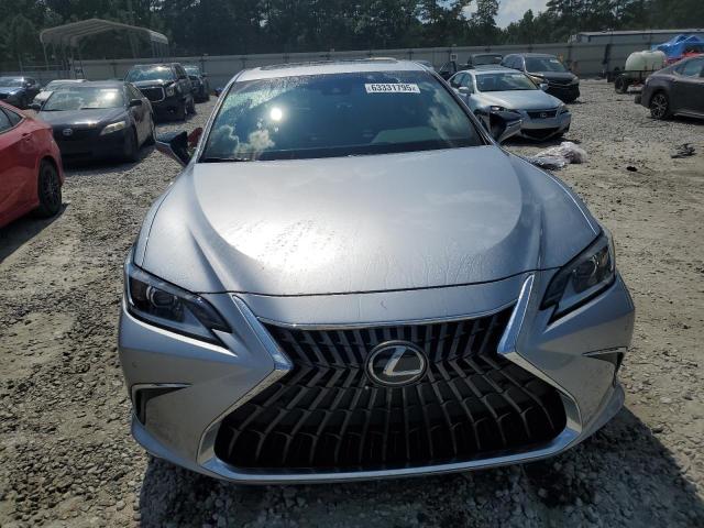 LEXUS ES 300H BASE 2024