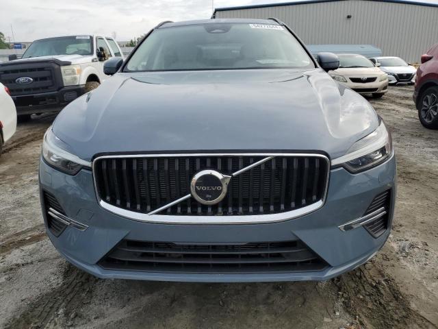 VOLVO XC60 B5 MOMENTUM 2022