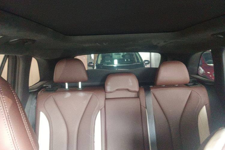 Geely Xingyue L 2021