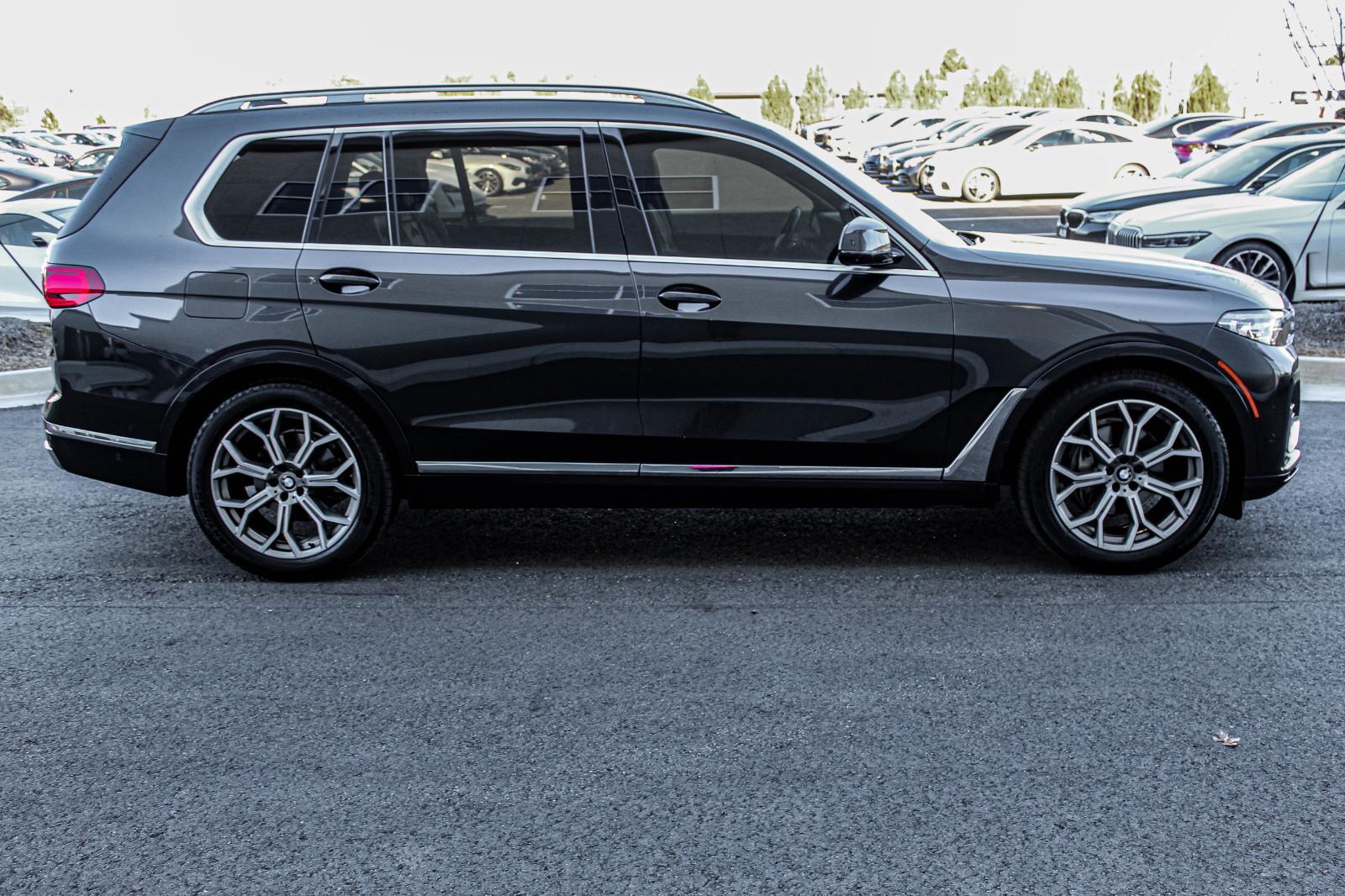 BMW X7 Sports Activity Vehicle xDrive40i 2021